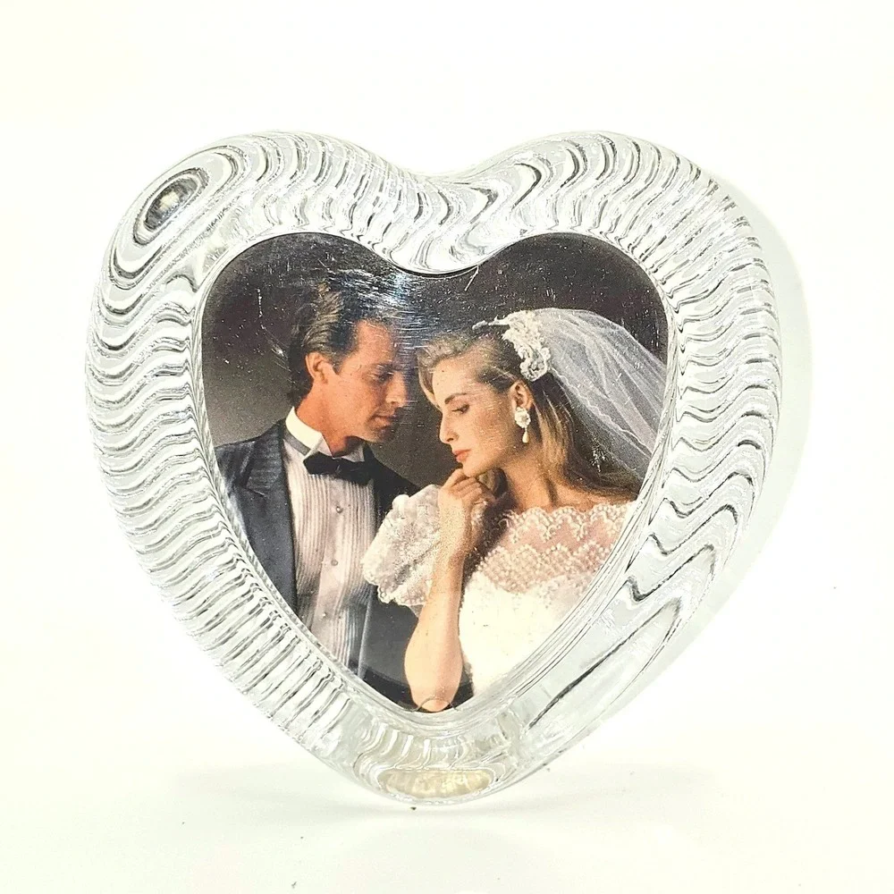 VTG Mikasa Japan Small Lead Crystal Heart Shaped Picture Frame Clear Ribbed Glas